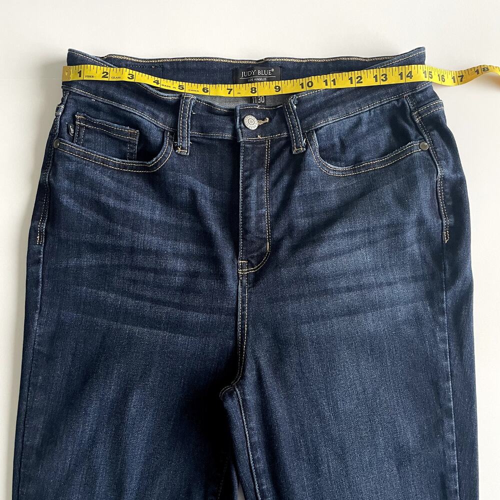 Judy Blue Women's Flare Jeans size 11/30 Raw Hem - Picture 11 of 15